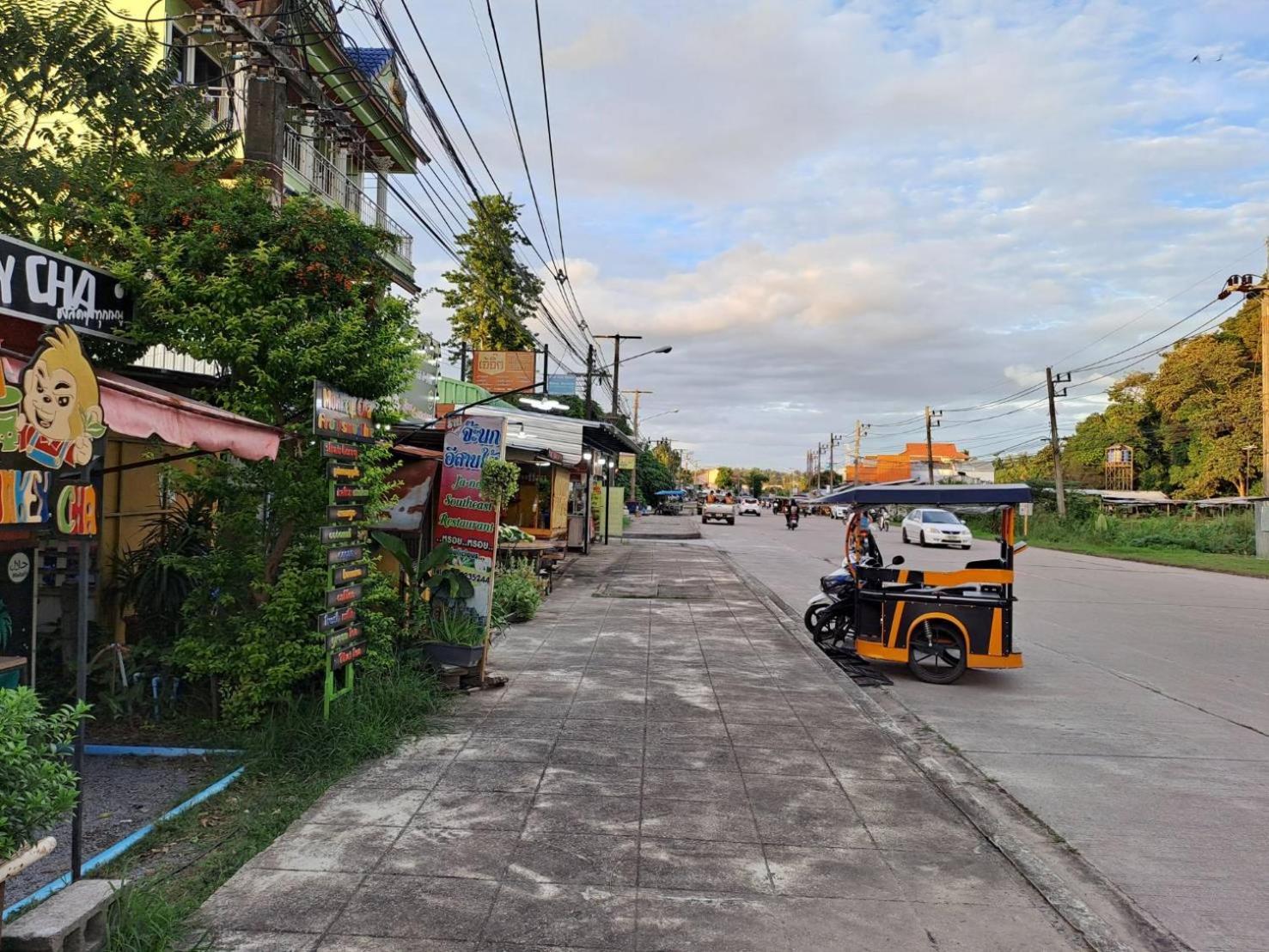 Wake Up @Lanta Hotel : Cafe Koh Lanta Ngoại thất bức ảnh