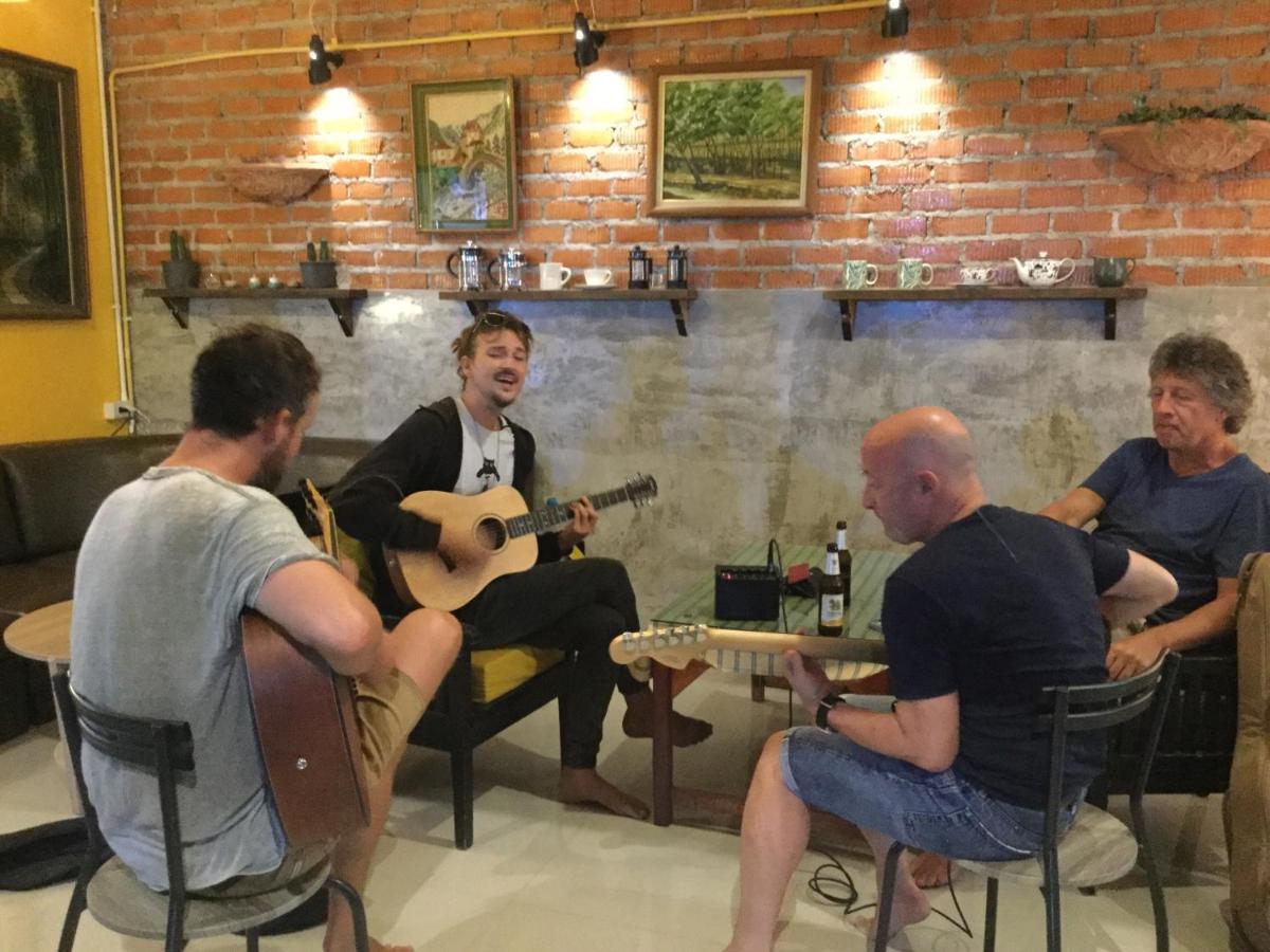 Wake Up @Lanta Hotel : Cafe Koh Lanta Ngoại thất bức ảnh
